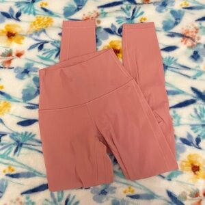 Lululemon Pink Puff align leggings, size 2. 25”